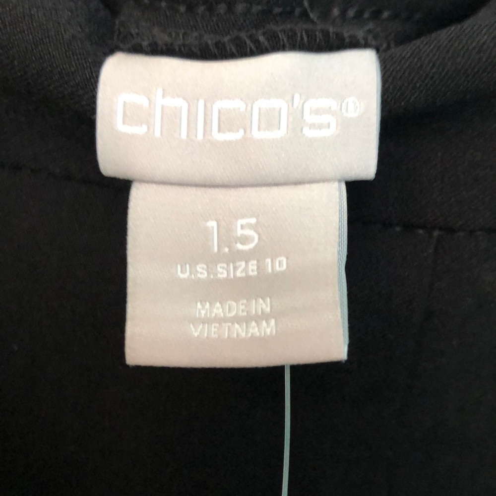 NWT Chico’s So Slimming cropped pants